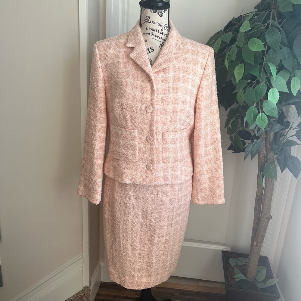 Paule Vasseur Tweed Vintage 2-Piece Suit Pink Sz 40/42